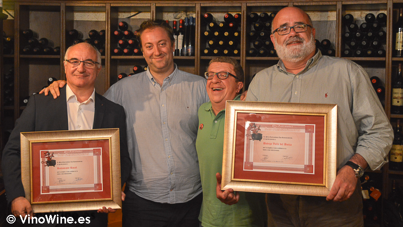 Reconocimiento-al-Restaurante-El-Riscal-y-a-la-Bodega-Valle-del-Botijas-por-parte-de-los-Restauranteros